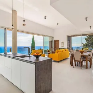Villa Tierra, Nerja